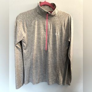 Under Armor - UA Tech 1//2 zip pullover Women's M grey